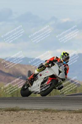 media/Nov-16-2025-Race Pace (Sun) [[8c5fa54630]]/Non Verified Riders (1st 20 Minutes)/7-Turn 9 Entry (210pm)/